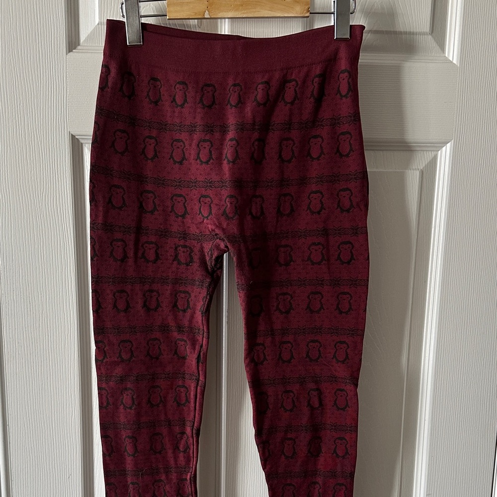 Maroon penguin Patterned Leggings